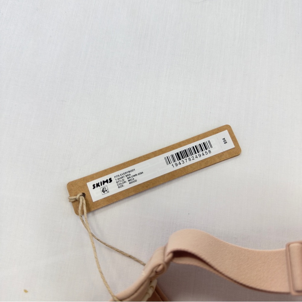 SKIMS Fits Everybody T-Shirt Bra 40DDD - Picture 4 of 4
